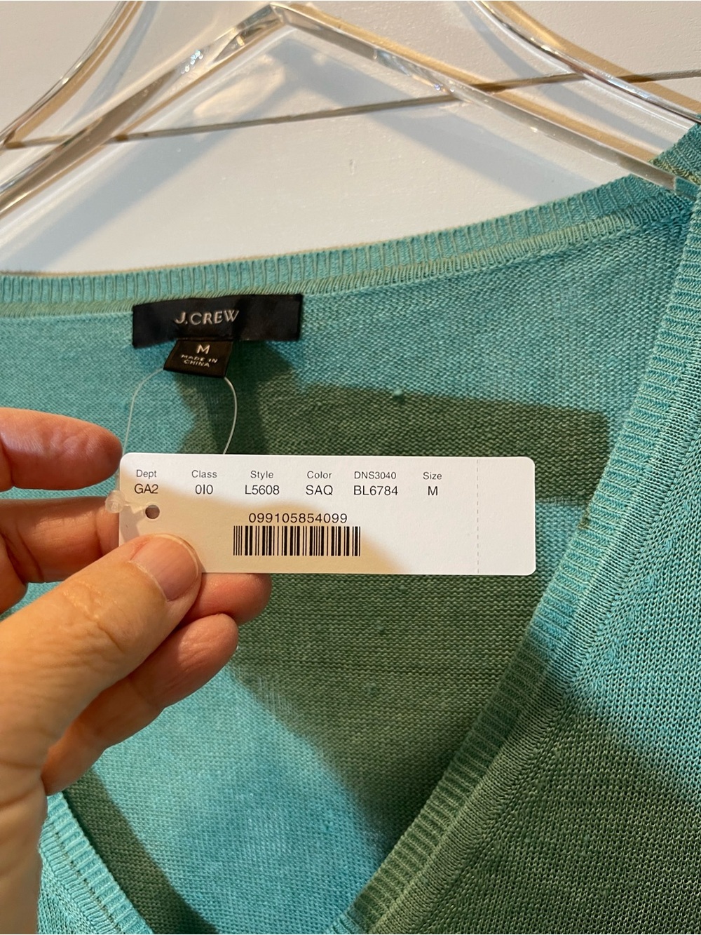 J. Crew Women's V-Neck Button-Detail Sweater in Seafoam  Size Medium NWT - Picture 3 of 8